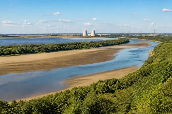 România exportă energie chiar și fără nicio centrală nucleară în funcțiune