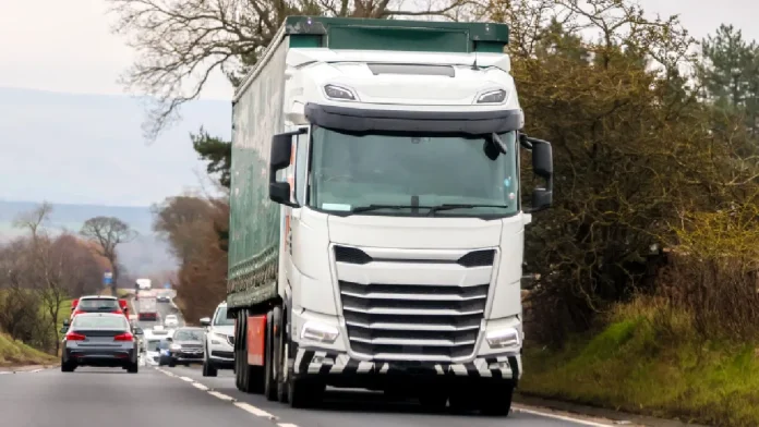 TollRo intră în vigoare la 1 octombrie 2026. Transportatorii cer suspendarea amenzilor
